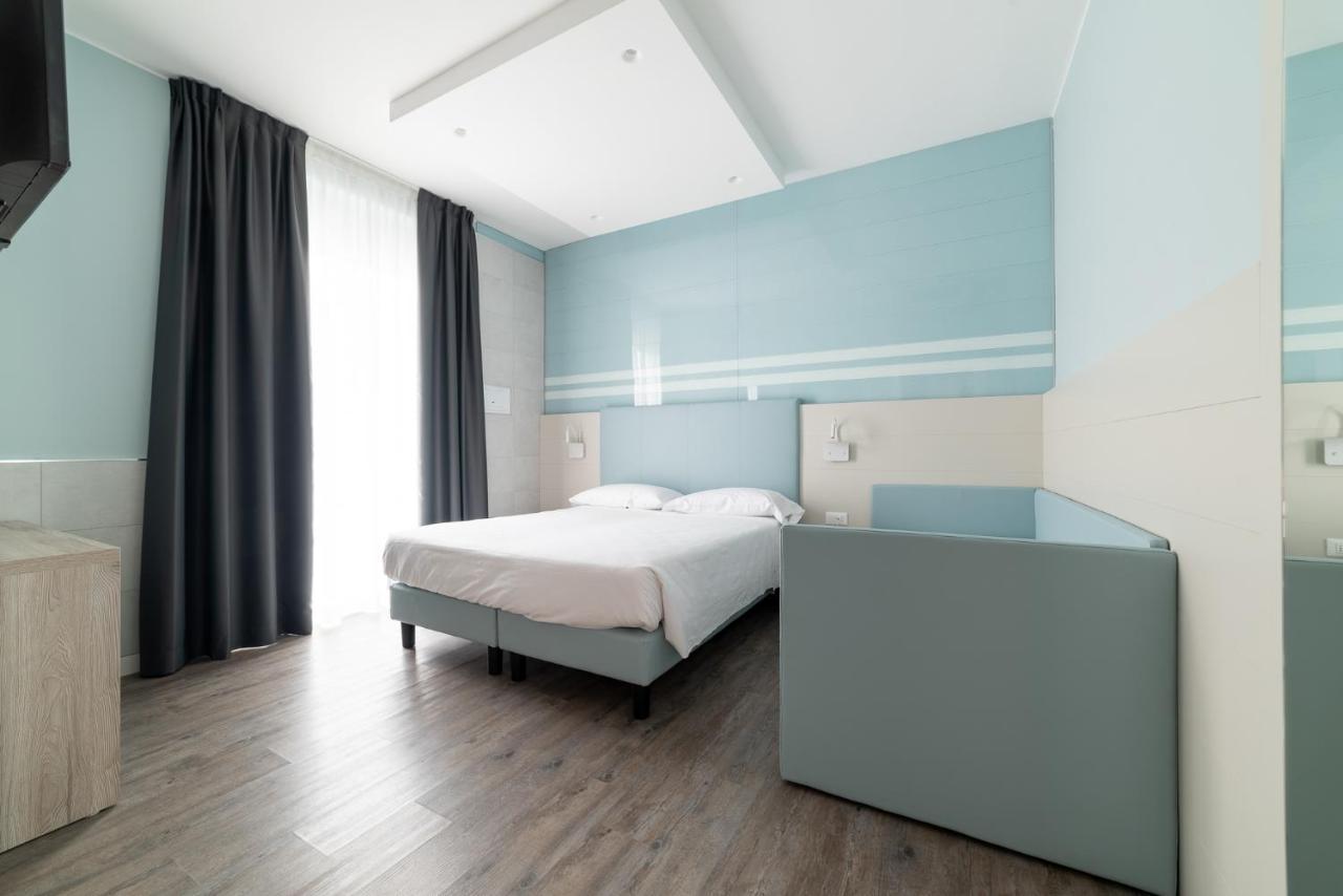 Hotel Colombo Lido di Jesolo Dış mekan fotoğraf