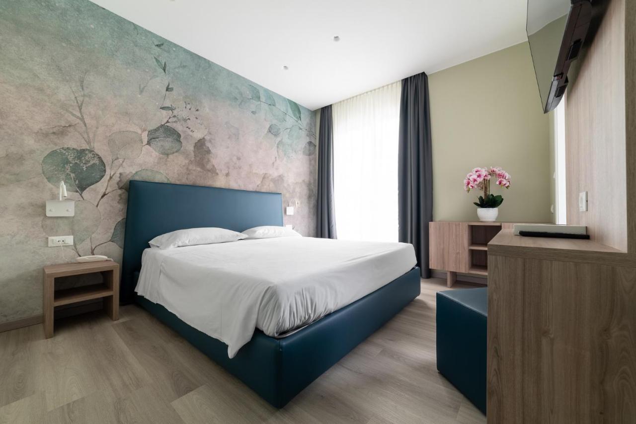 Hotel Colombo Lido di Jesolo Dış mekan fotoğraf