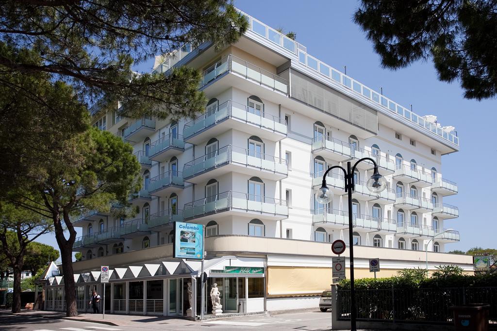 Hotel Colombo Lido di Jesolo Dış mekan fotoğraf